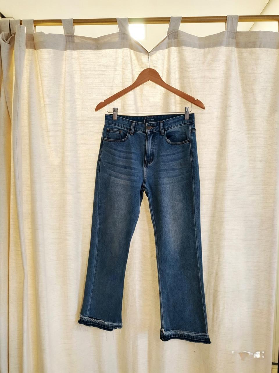 f2d189eb-dfab-4750-955d-1605d1203473.jpg